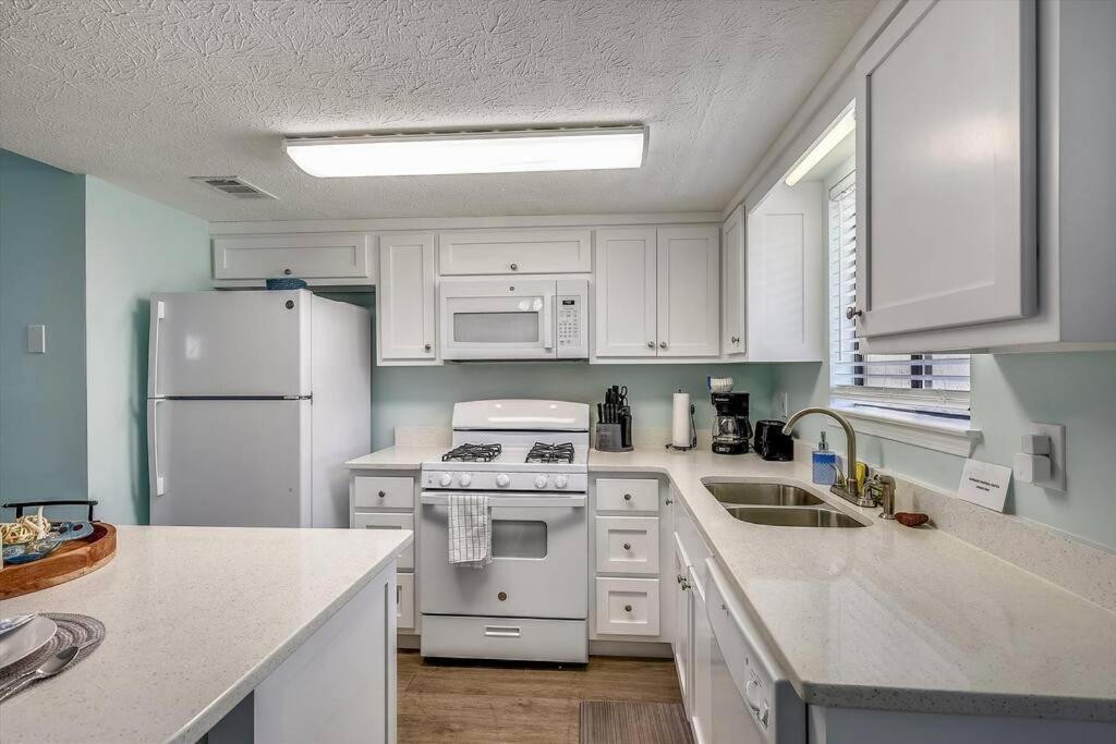 Cozy 2Br 1,5Ba Condo At Gulf Highlands - 5 Min Walk To Beach! With 11 Pools! Panama Stadt Exterior foto
